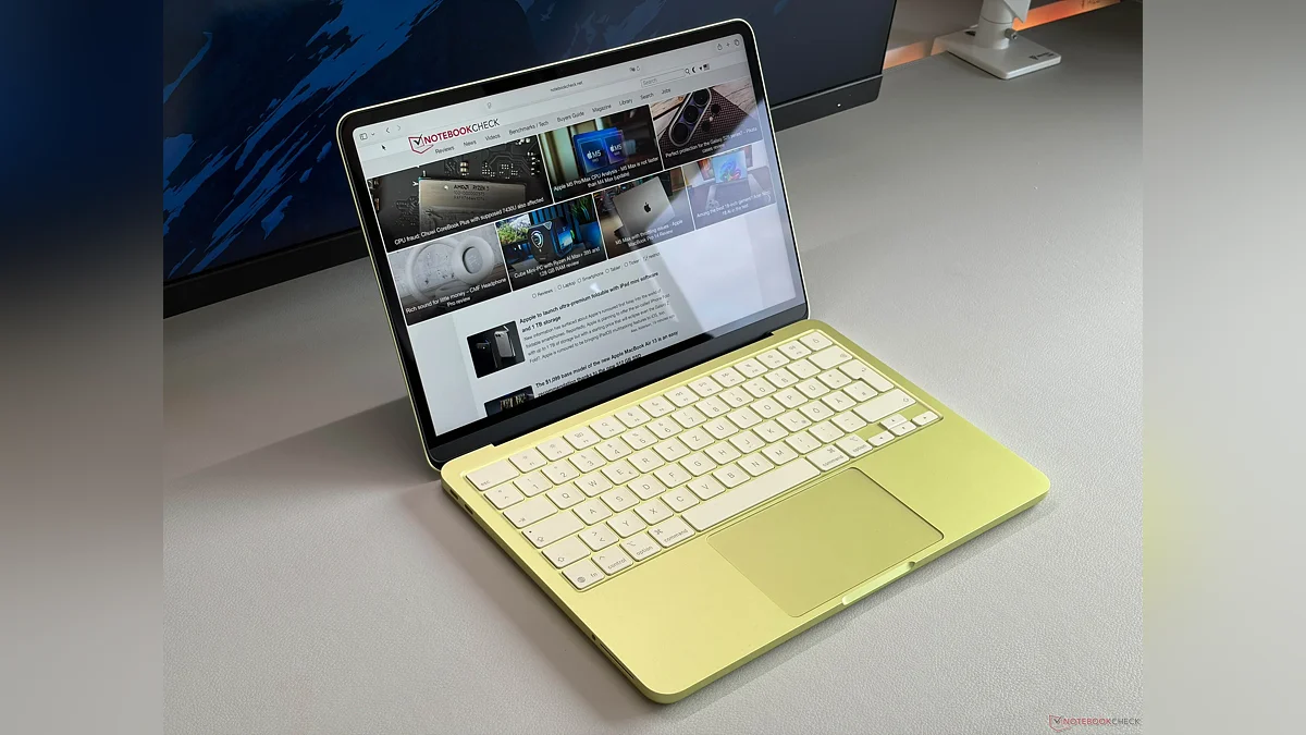 Apple MacBook Neo