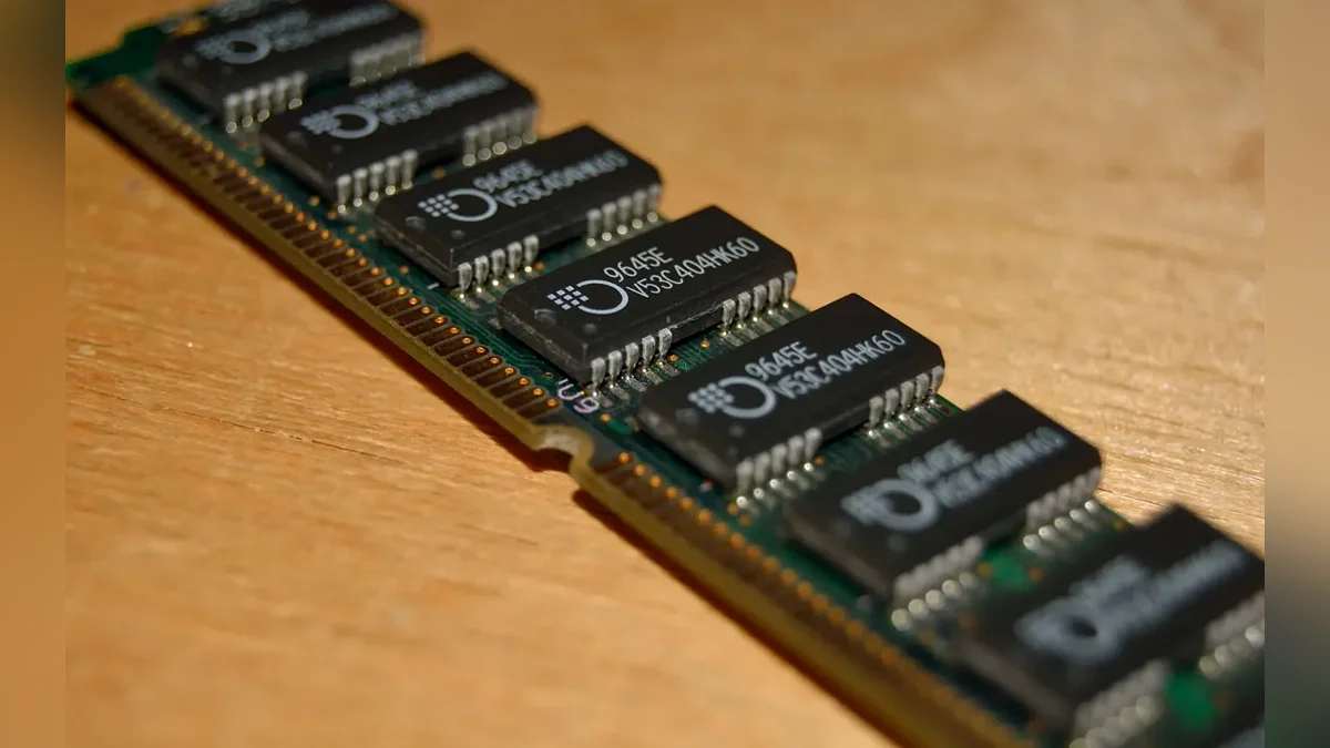 Оперативка снова дорожает: 30 лет назад 1 ГБ RAM стоил $64 000