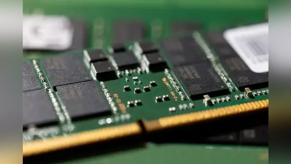 Китай бросает вызов Samsung и Micron: CXMT нашла способ делать более совершенную память